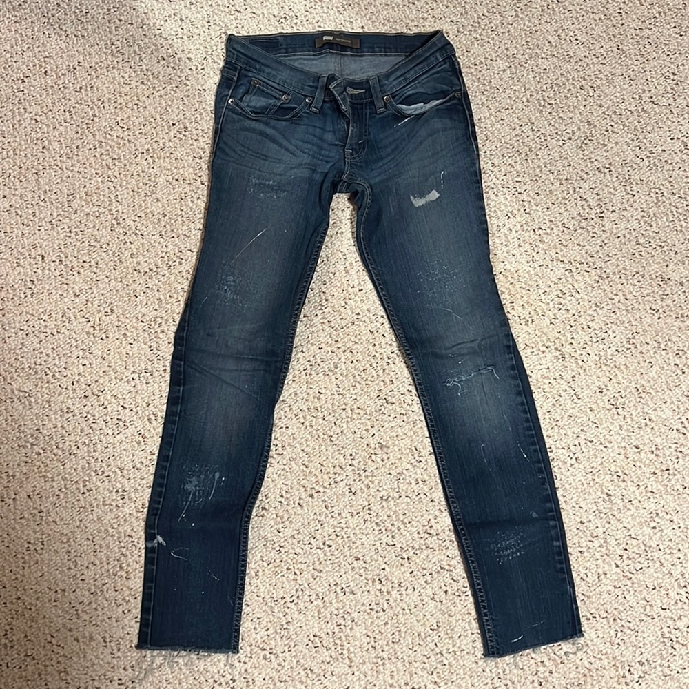 Levi’s 524 Skinny Jeans